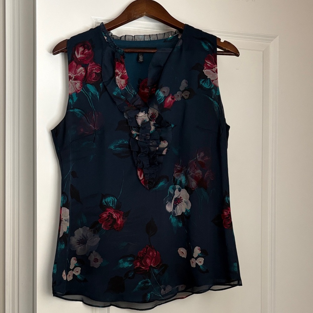 White House Black Market Floral Sleeveless Blouse - Navy and Red